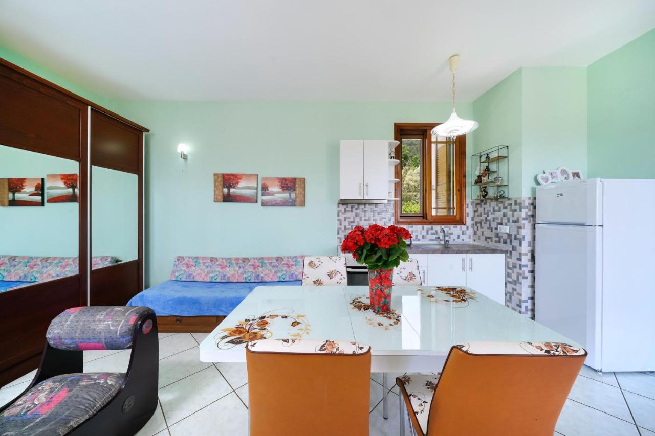 Villa Melina 2 コイニラ エクステリア 写真