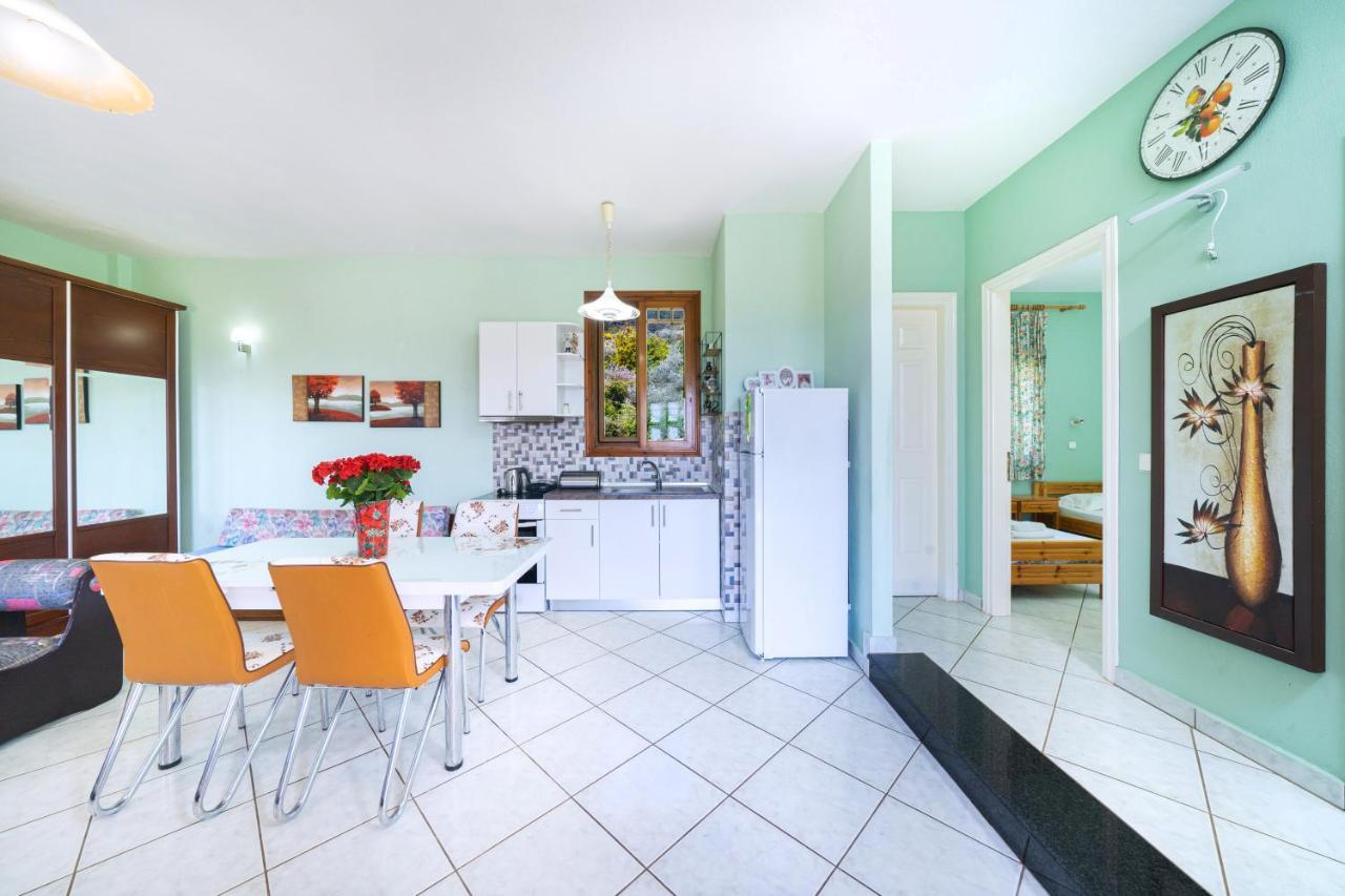 Villa Melina 2 コイニラ エクステリア 写真